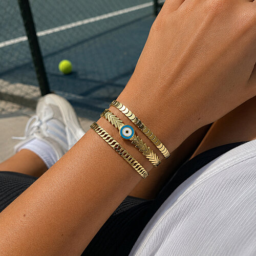 14 Carat Gold Moon Chain Bracelet - CNG Jewels (1)