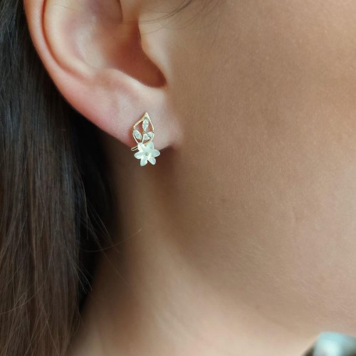 White Flower Minimal Gold Women's Silver Earrings - CNG Jewels