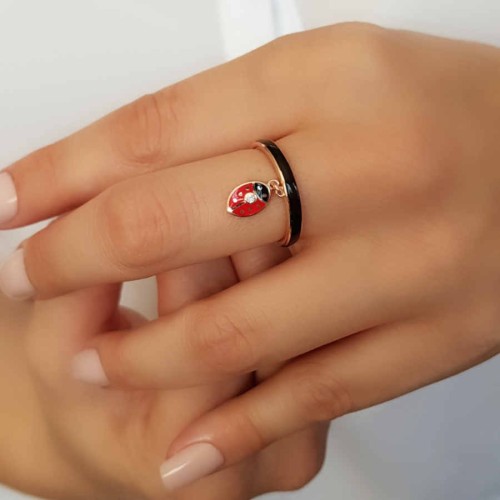 Charm Uğur Böceği Minimal Kadın Gümüş Yüzük 