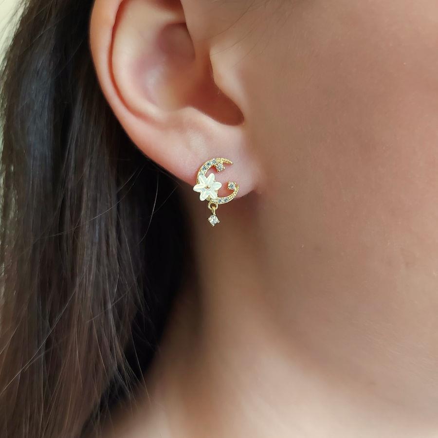 Çiçekli Luna Gold Gümüş Kadın Küpe - CNG Jewels