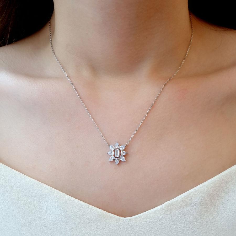 Drop Baguette Polar Star Silver Women's Necklace - CNG Jewels (1)