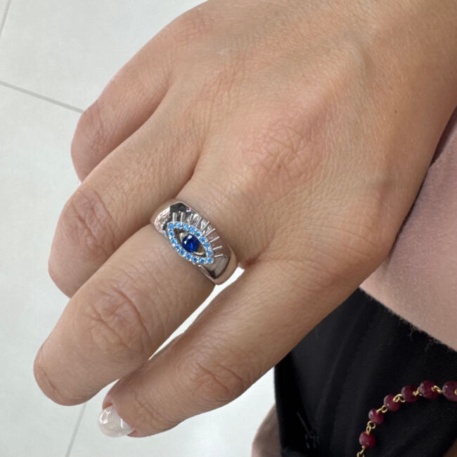 Eyelashed Eye Women's Silver Ring - 2