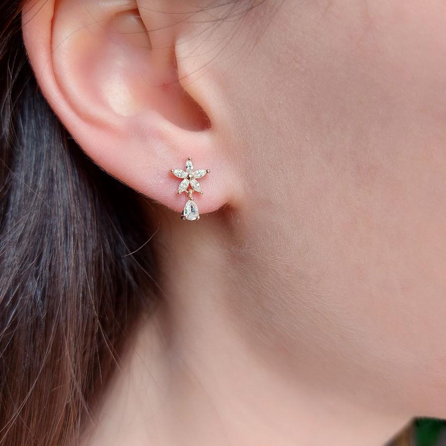 Flora Drop Solitaire Silver Women's Earrings - CNG Jewels