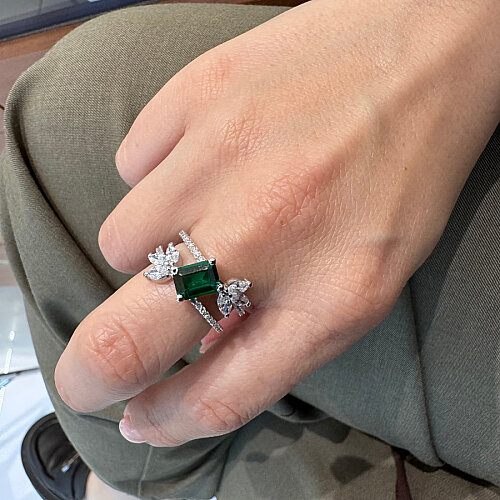 Lidia Green Baguette Stone Women's Silver Ring - 2