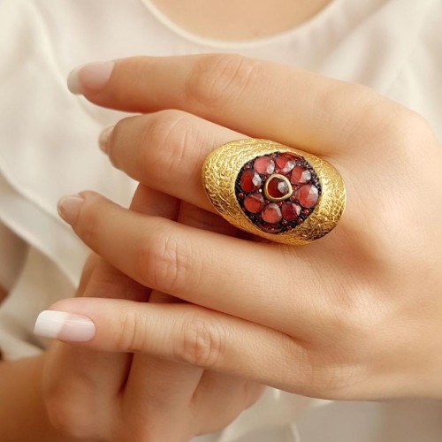 Özel Tasarım Granat Taşlı Kadın Gümüş Yüzük - CNG Jewels
