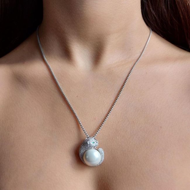 Special Design Tiger Pearl Women's Silver Necklace - 1