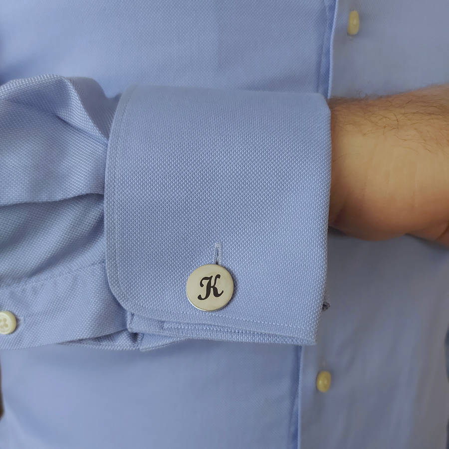  Personalized Round Plate Black Enamel Letter Cufflinks - Thumbnail