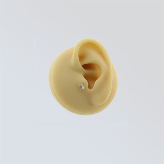 Three Baguette Gold Tragus Piercing - 3