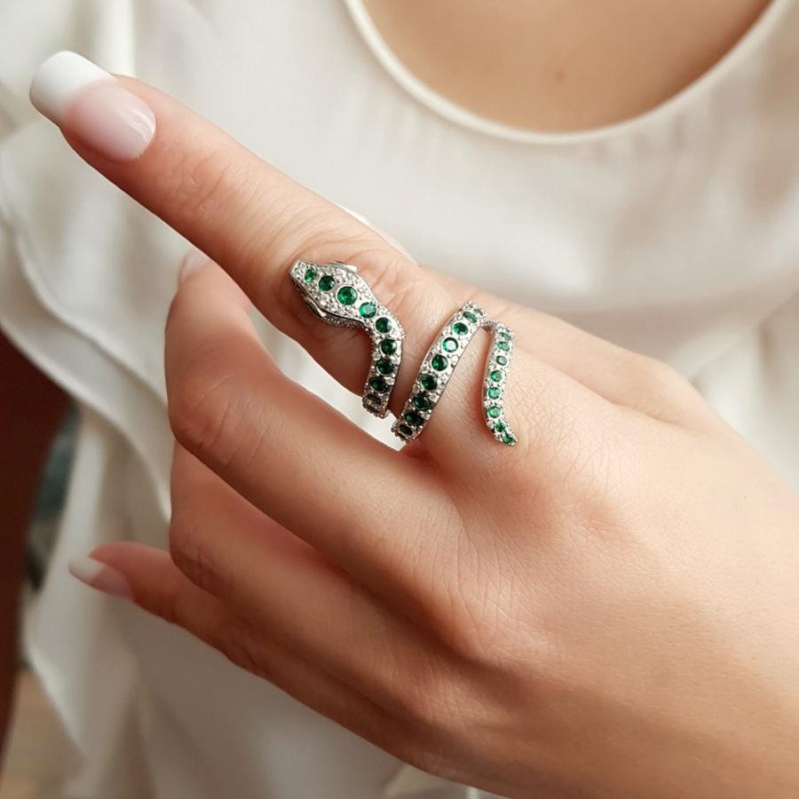 Emerald Stone Spiral Snake Silver Women's Ring - CNG Jewels (1)